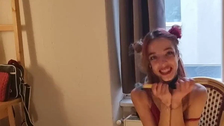 ADVENT ADVENT DAS WACHS ES RINNT so heiss lief es mir noch nie runter