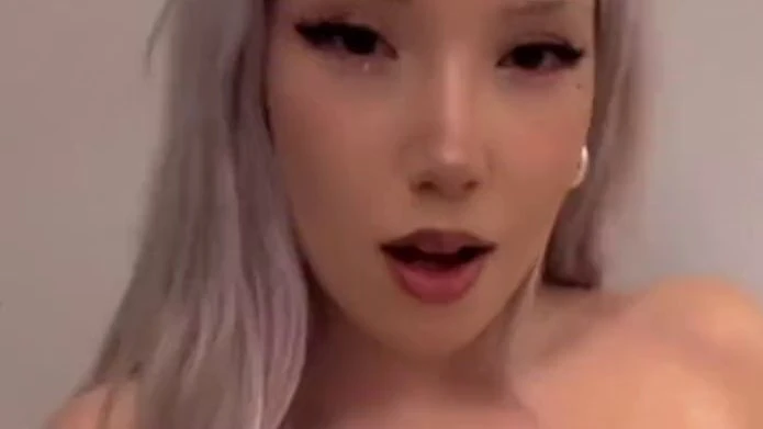 Nackt geil und dann kam der Dildo ich konnt einfach nicht aufhoeren