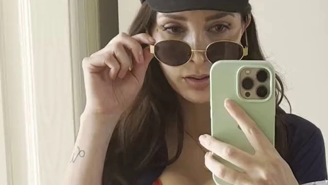 Heute kommt deine Bullenbuschfotze und wehe du fickst mich nicht ordnungsgemaess