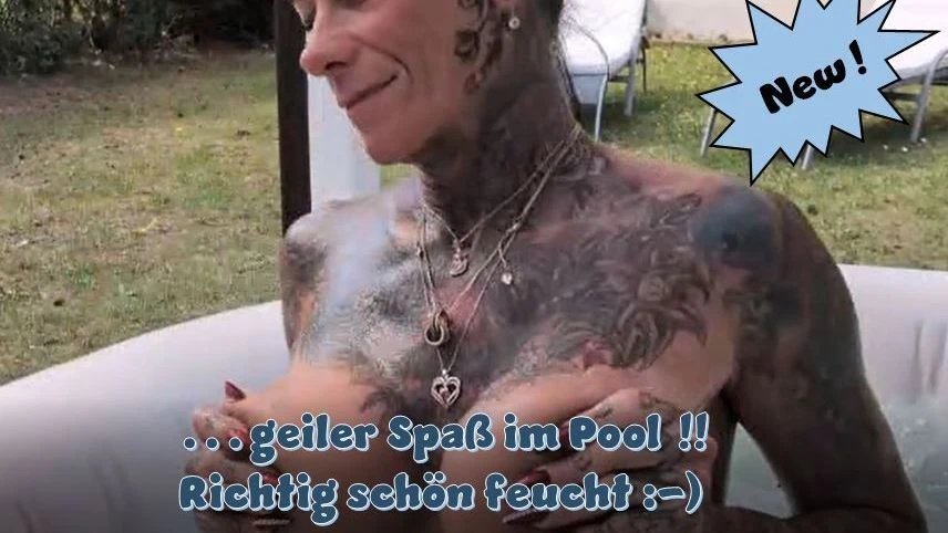geiler Spass im Pool Richtig schoen feucht
