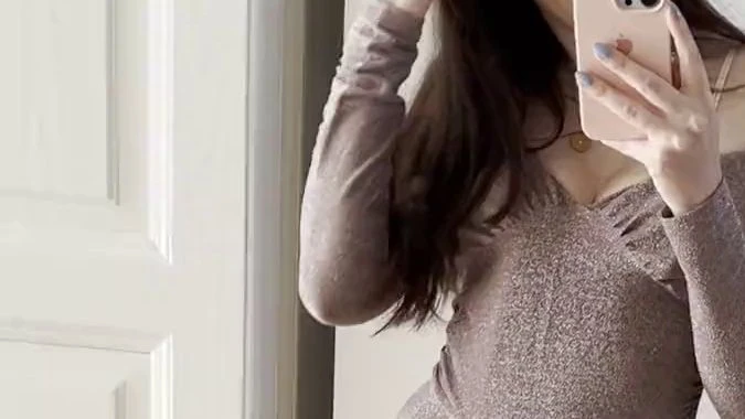 Hast du es schon wieder auf meine geilen Lackstiefel abgesehen