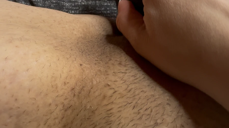 Schau nah dabei zu wie ich immer feuchter werde und ich es kaum noch aushalte