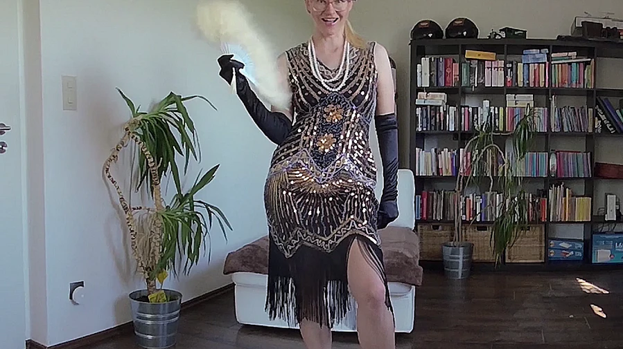 20er Jahre Girl wichst mit Dir