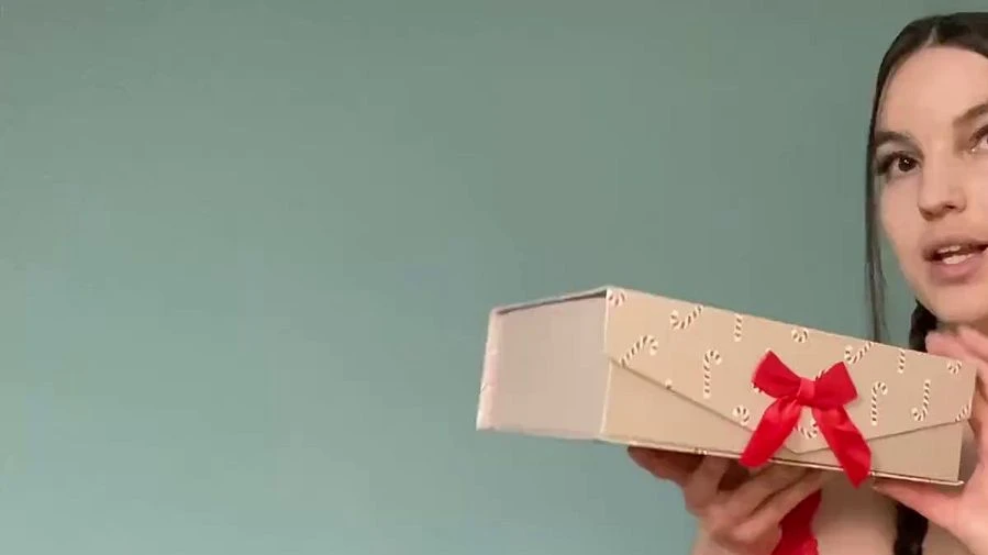 OMG war ich so Artig Das Geschenk wird direkt benutzt