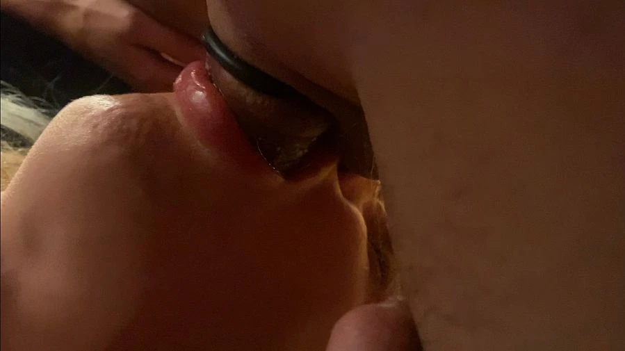 Ich wuerge fuer dich Deepthroat tief willig und ohne Widerstand