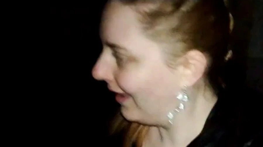 Aufgebrezelter Bordsteinpiss P