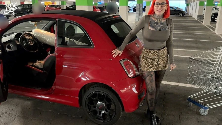 Azubi aus dem schwedischen Moebelhaus gekoedert AO Fick fuer Teppich Luder