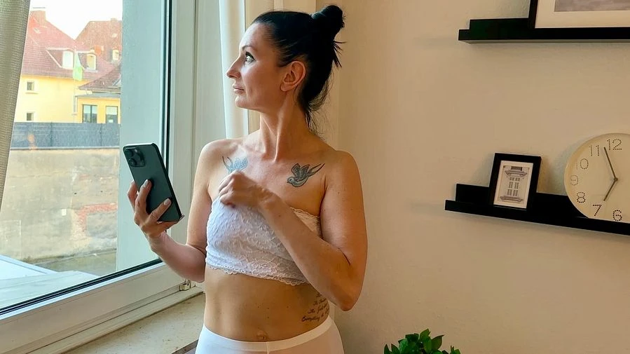 Erst SQUIRTING dann CREAMPIE FOTZE so brauche ich das