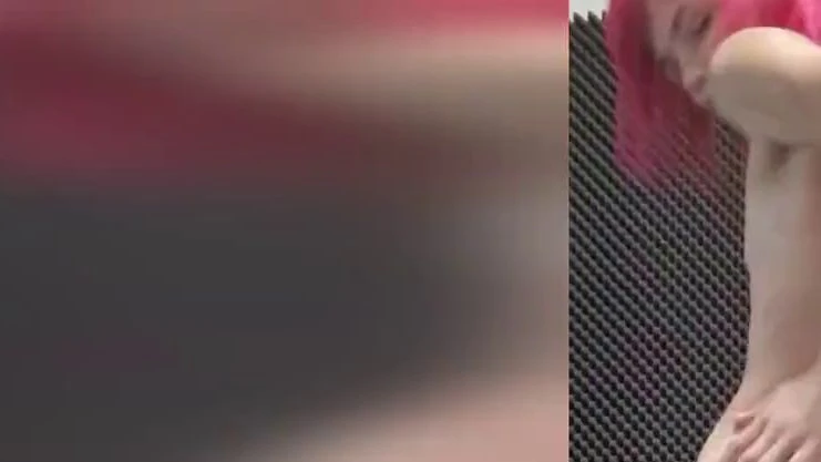 OMG ich hab es getan 30cm Riesendildo fickt mein kleinen Arsch bis ich komme