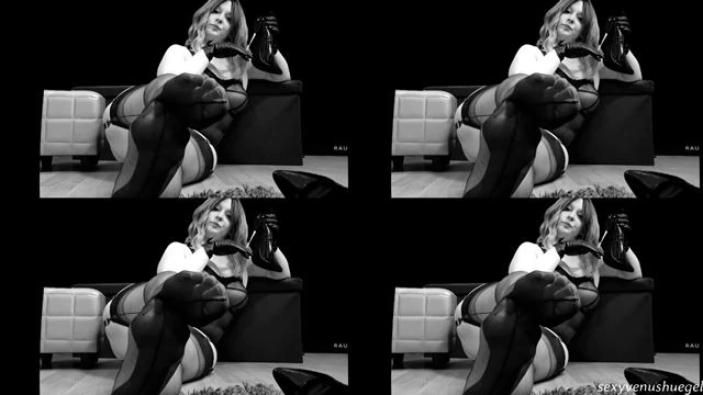 Die Goettin in Nahtnylons fuer s Fussvolk