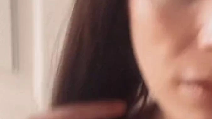 Hi ich wollte jetzt gerade rausgehen ich hoffe ich gefalle dir so