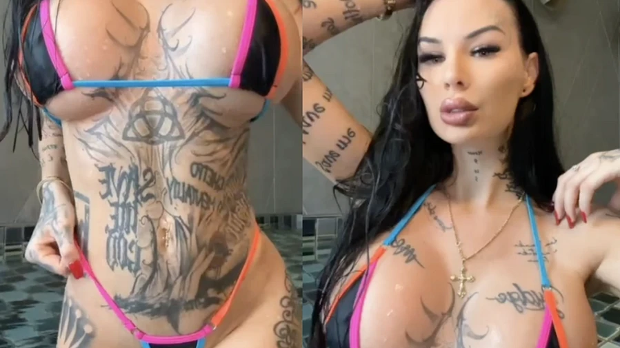 Geil im Urlaubs Pool