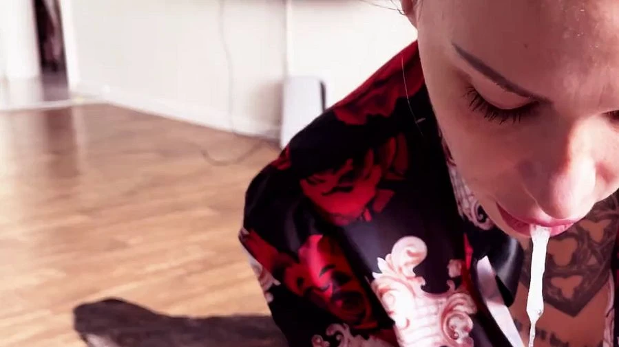 Blowjob mit mein Mann der besten Freund