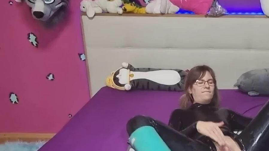 Schwarzes Gummi auf mir