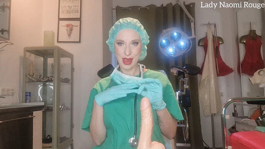 BIZARRKLINIK Nach der Schwanzvergroesserung