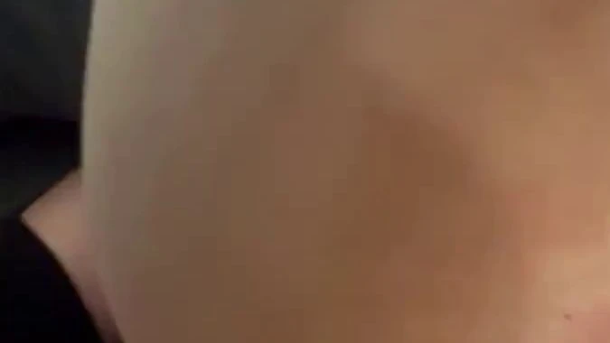 Er fickt mich gerade mal 3 Minuten und verpasst mir einen Creampie